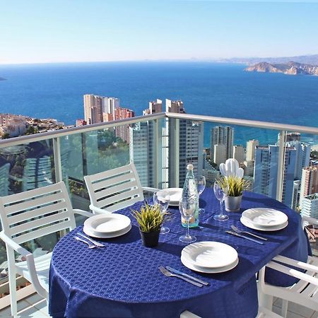 High Rise Apartment On The 39Th Floor With Private Terrace And Sea Views Бенидорм Экстерьер фото