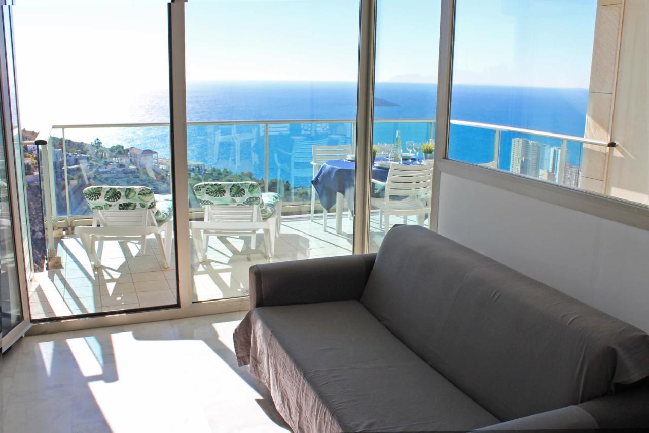 High Rise Apartment On The 39Th Floor With Private Terrace And Sea Views Бенидорм Экстерьер фото