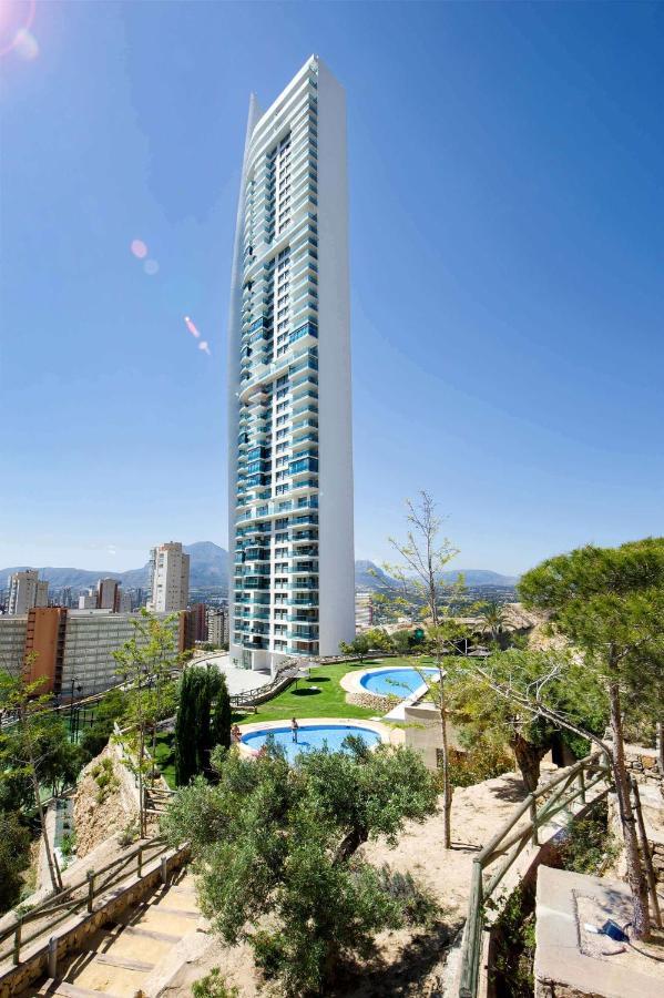 High Rise Apartment On The 39Th Floor With Private Terrace And Sea Views Бенидорм Экстерьер фото