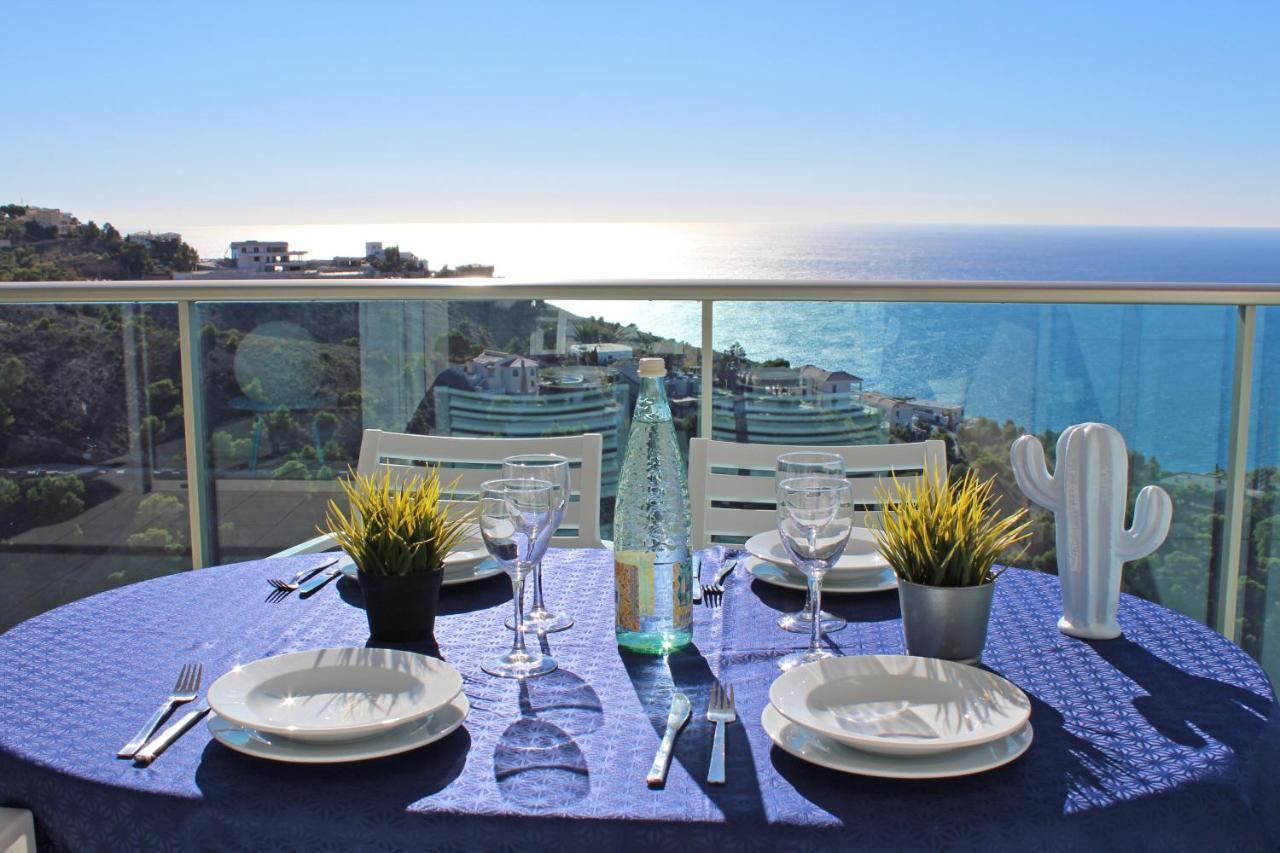High Rise Apartment On The 39Th Floor With Private Terrace And Sea Views Бенидорм Экстерьер фото