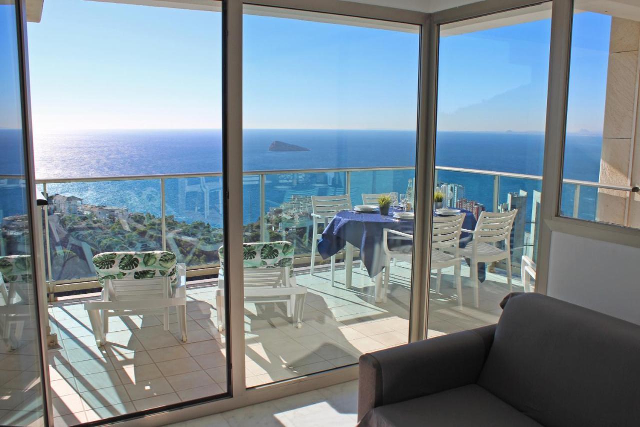 High Rise Apartment On The 39Th Floor With Private Terrace And Sea Views Бенидорм Экстерьер фото
